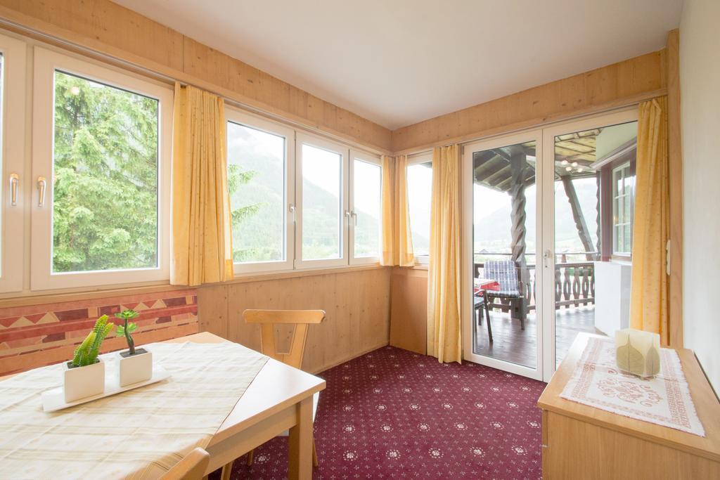 Ferienwohnung Pension Tirol بيشلباخ المظهر الخارجي الصورة