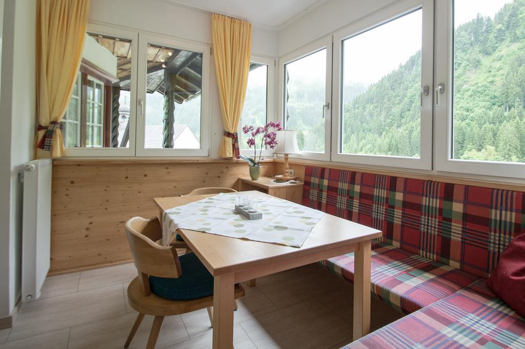 Ferienwohnung Pension Tirol بيشلباخ المظهر الخارجي الصورة