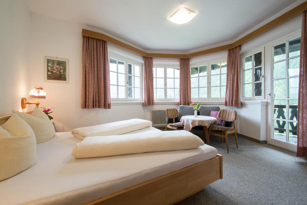 Ferienwohnung Pension Tirol بيشلباخ المظهر الخارجي الصورة